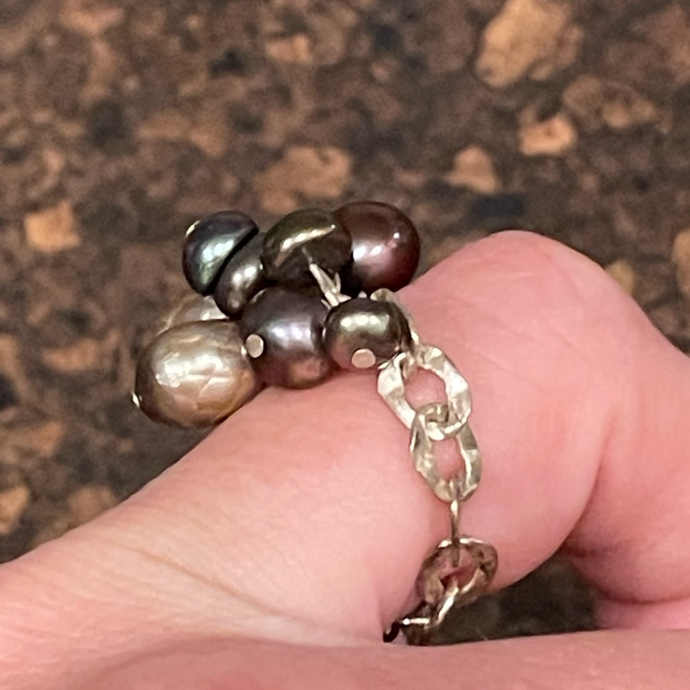 Pearl ring. Size 6.5 - Picture 3 of 4